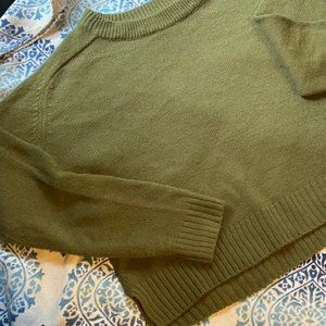 H&M Cropped Sweater